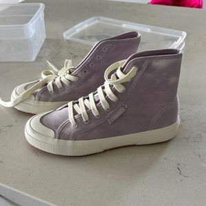 Purple tie dye high top supergas